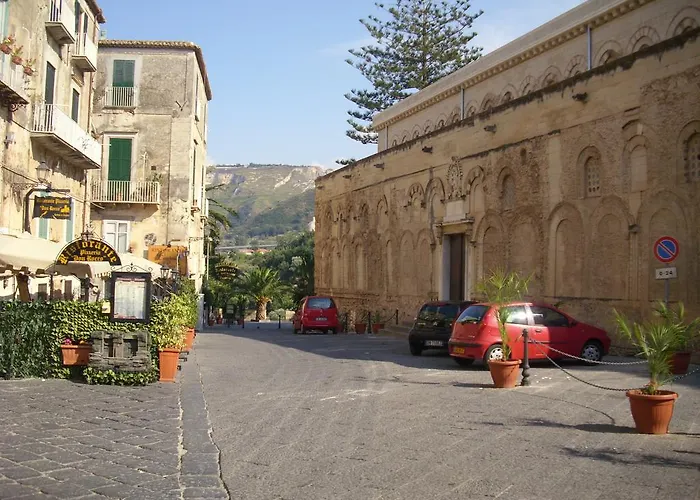 Marasusa * פרגליה